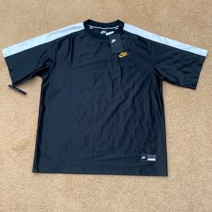 New-Nike Sportswear Icon Clash Black loose t-shirt
